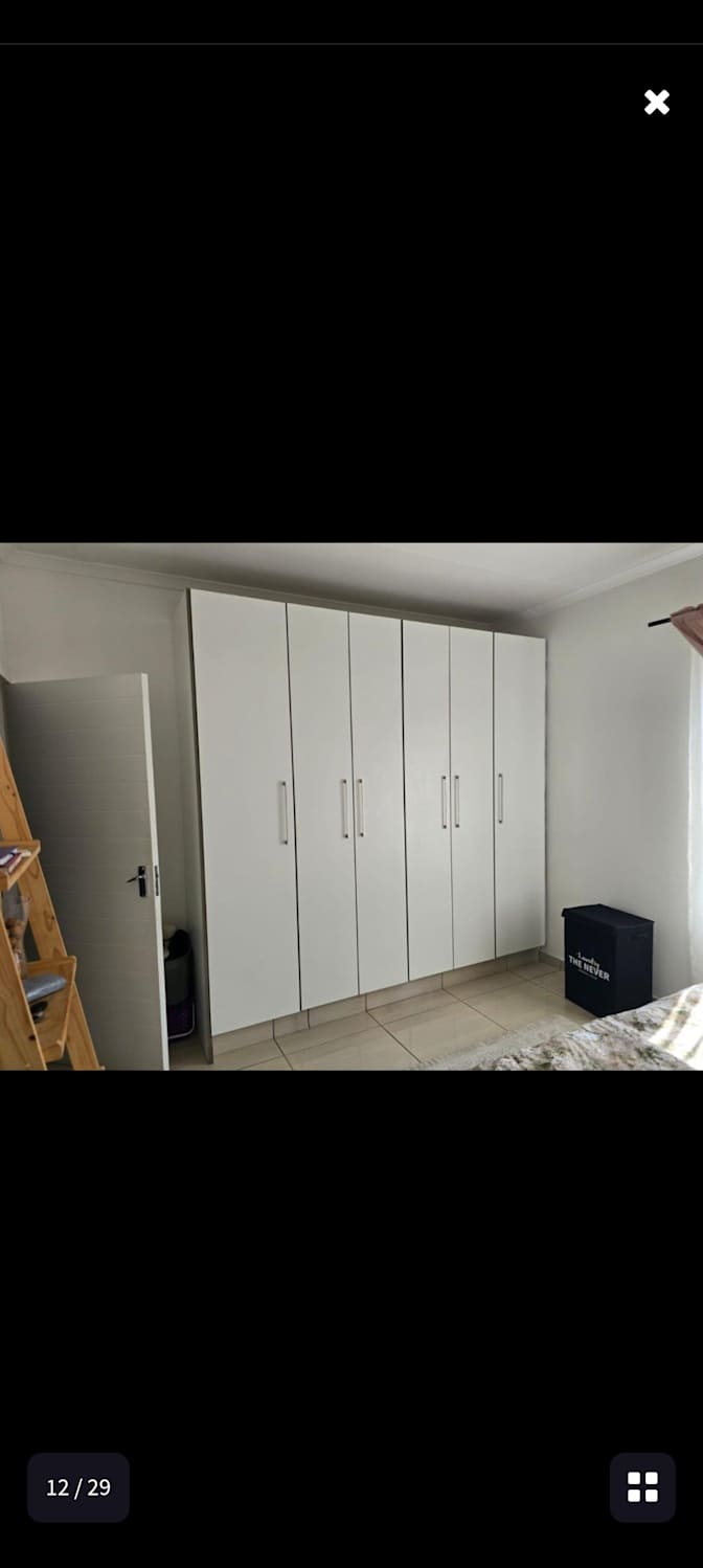 Anthonio's room
