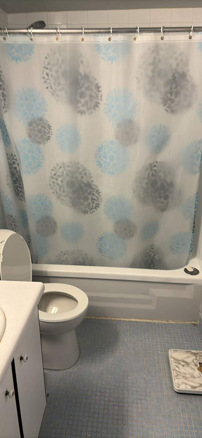 Leonard Ruddy's room