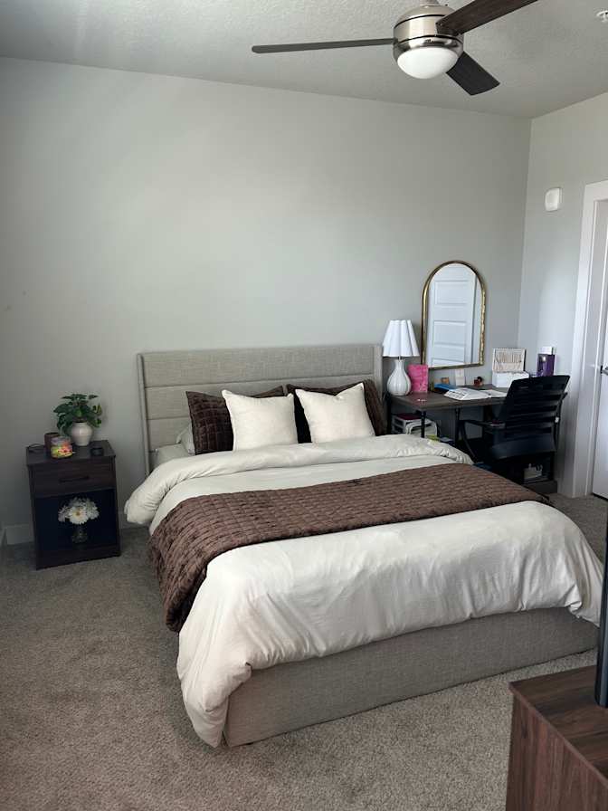 Daisy's room
