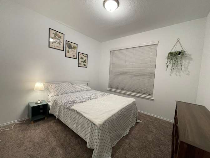 Do Nguyen's room