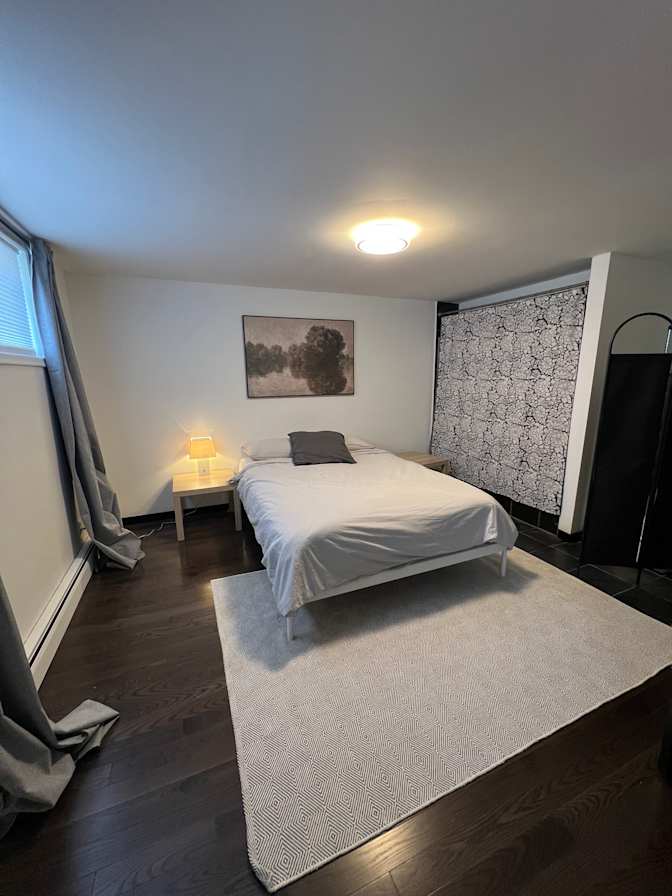 Tara's room