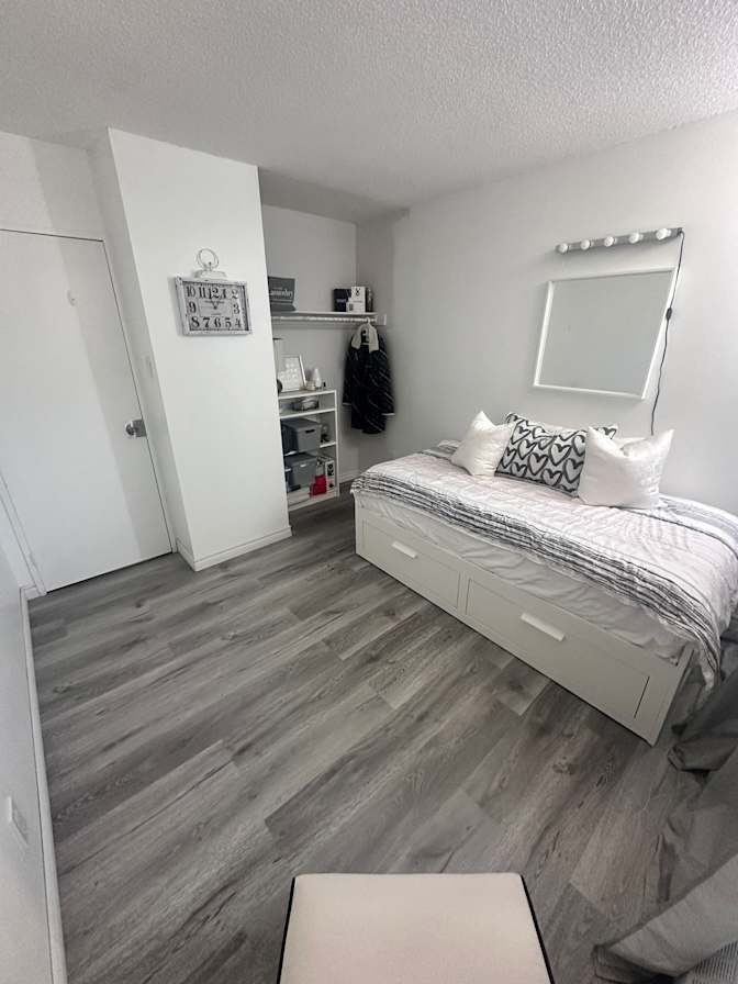 Jay's room