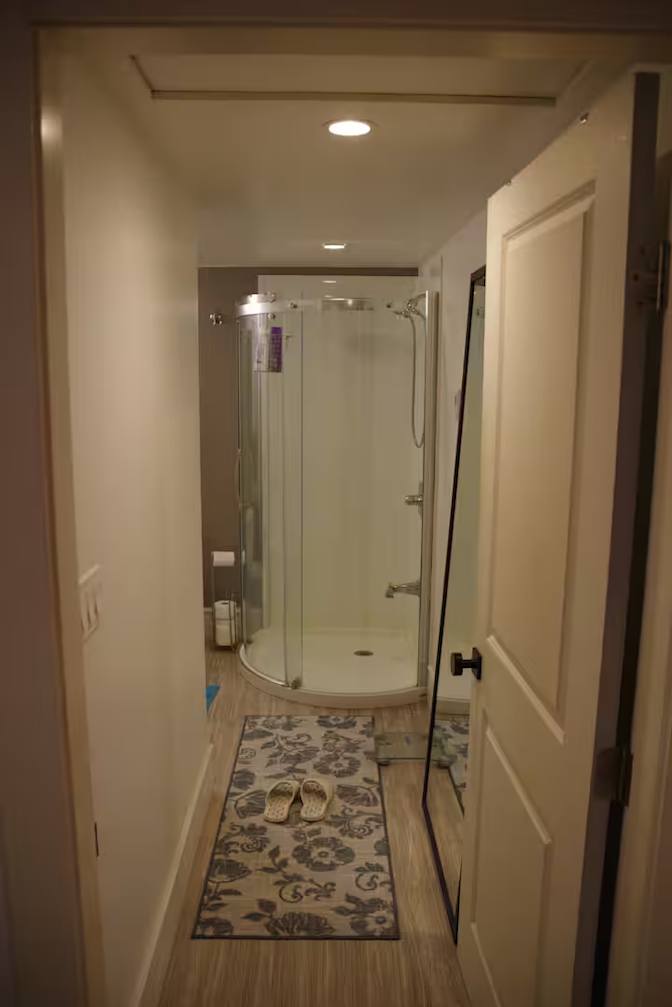 Amir's room