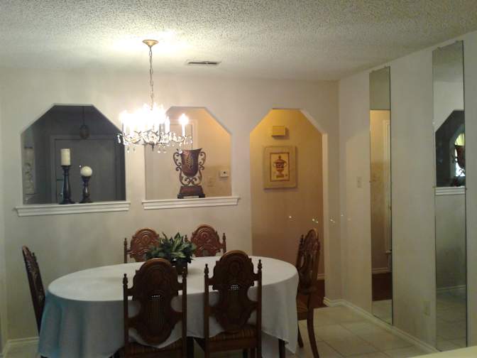 Tawni's room