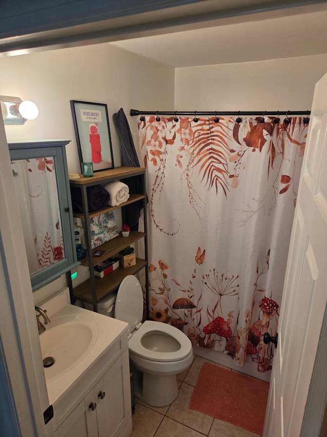 JAY's room