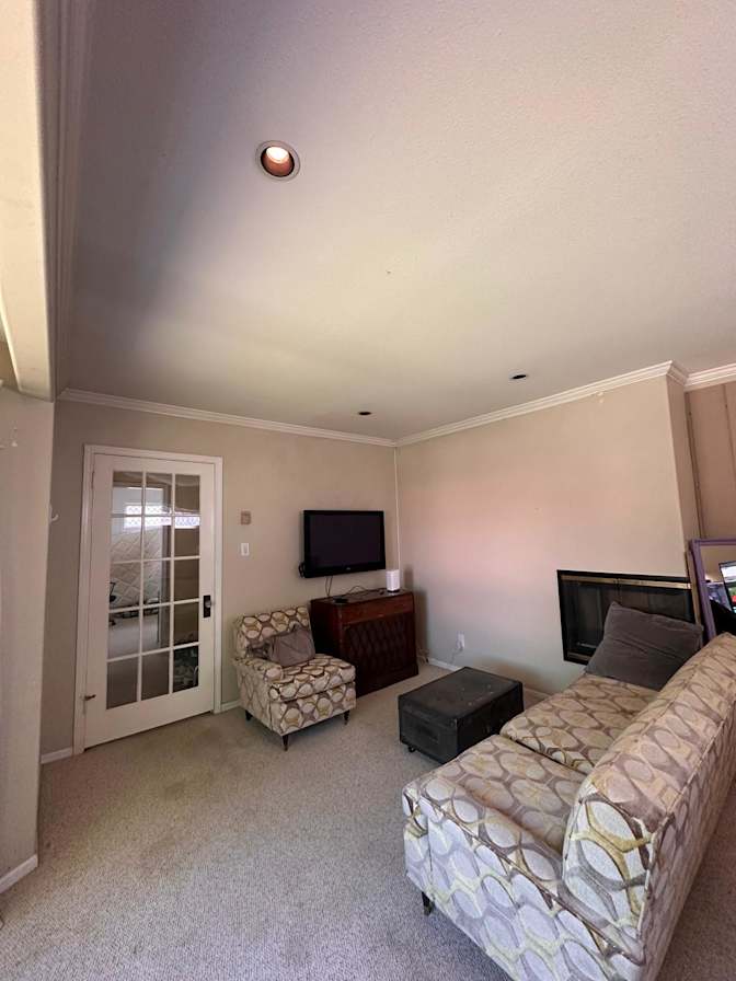 Théo's room
