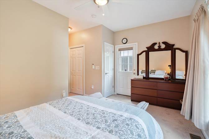 Jessica Azzi's room