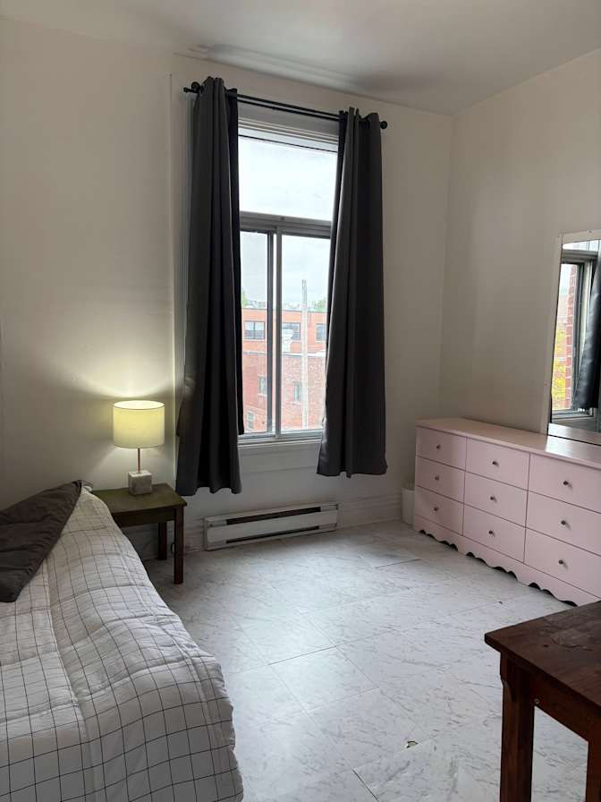 Crystal's room