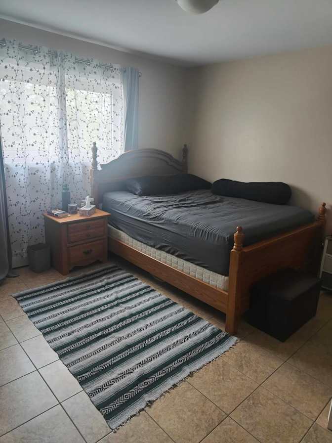 Fadia's room