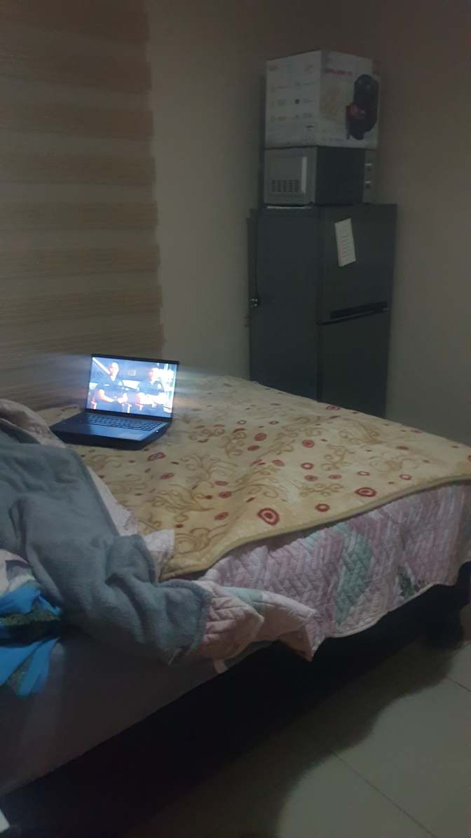 Sombu's room