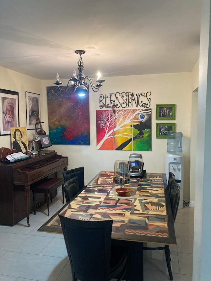 Courtenay's room