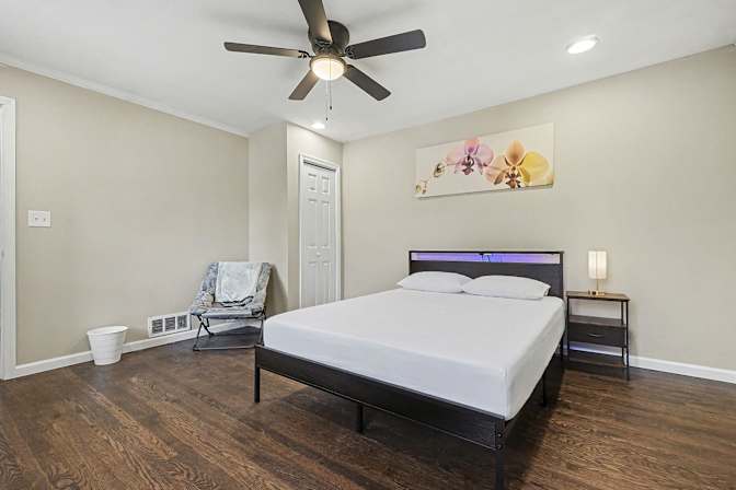 PadSplit's room
