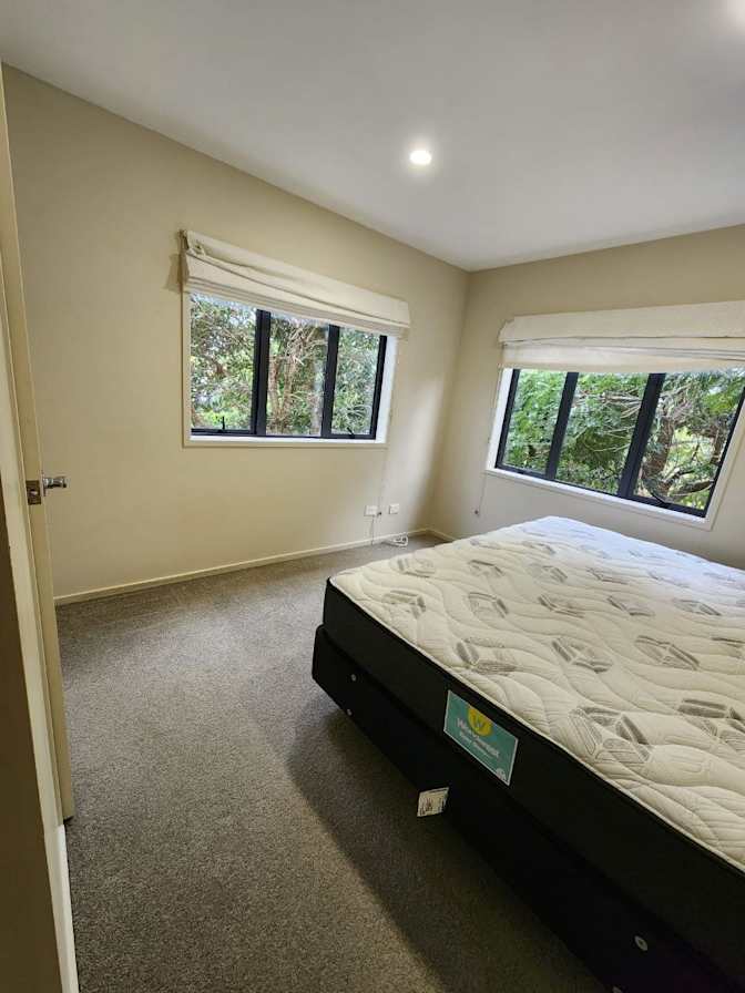 Elle's room