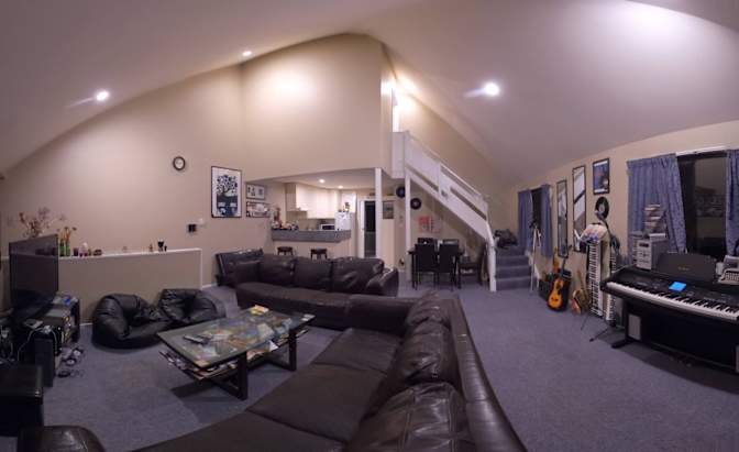 Carlos Sebastián's room