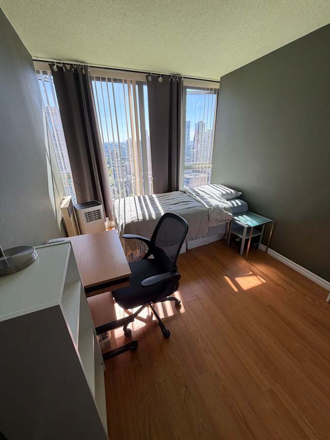 Jay's room
