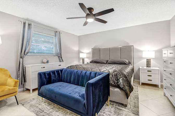 Darren's room