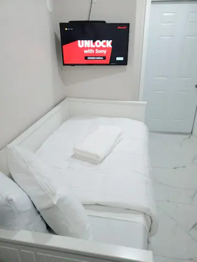 GIL's room
