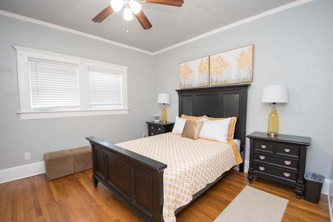 Grandbay RE Holdings's room
