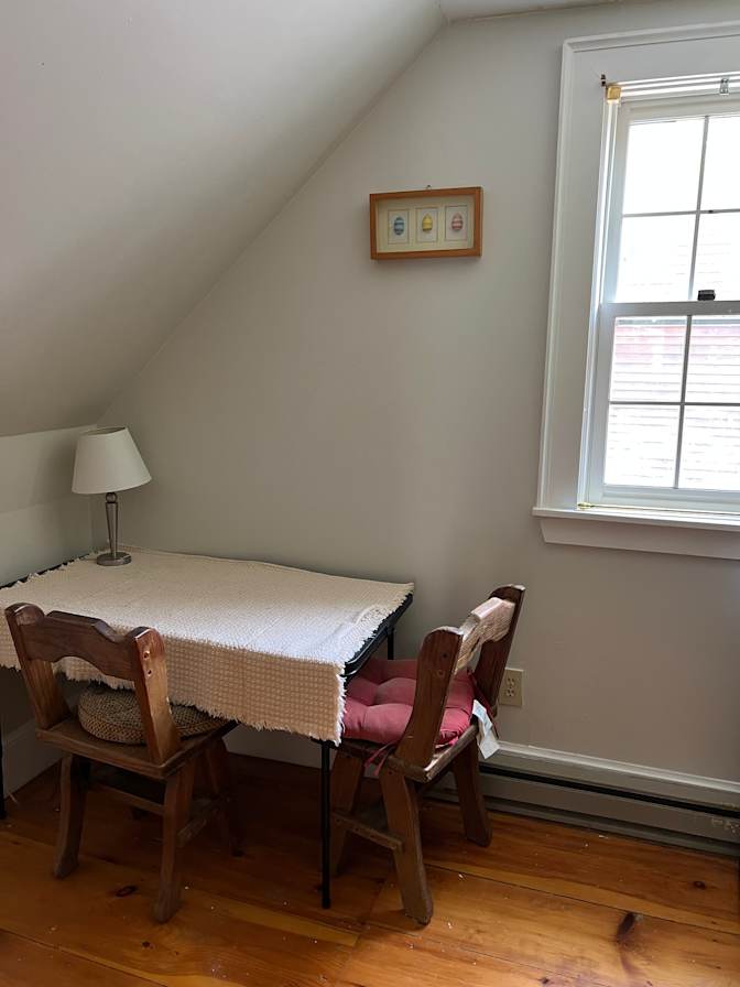 Annette's room