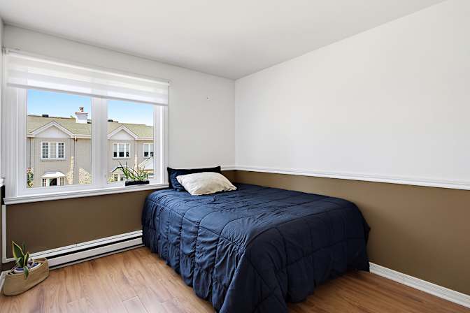 Brenda Porter's room