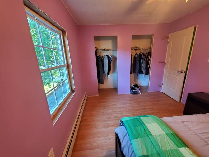 Charis's room