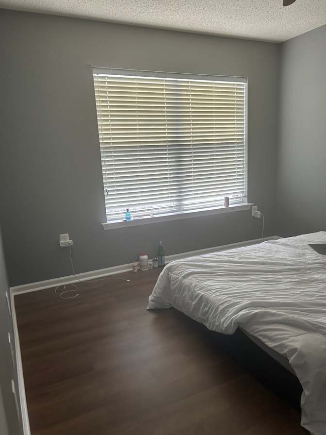 Caroline's room