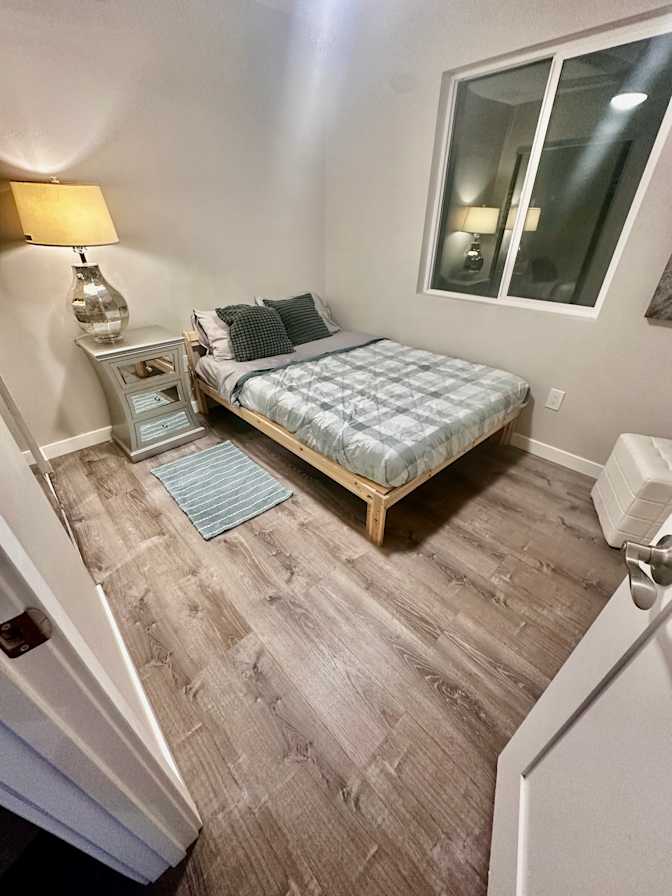 Jennifer's room