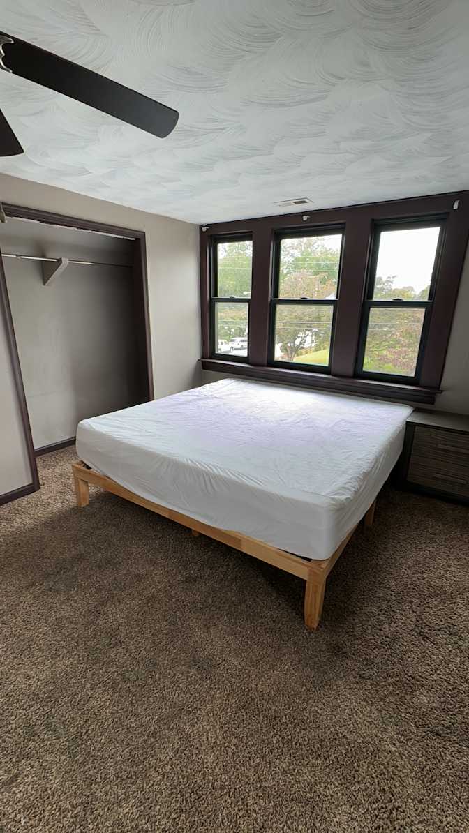 Tommy's room