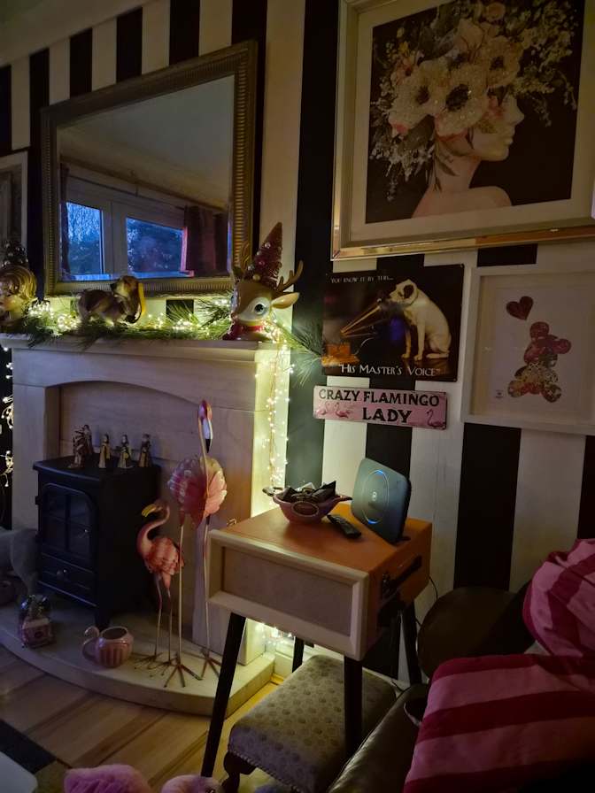 ANGELA GRIFFITH's room