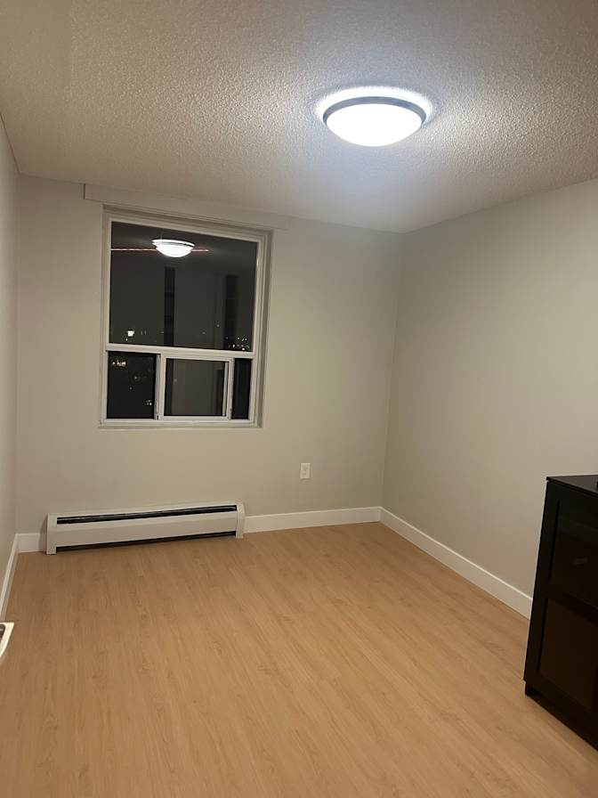 Kaur's room