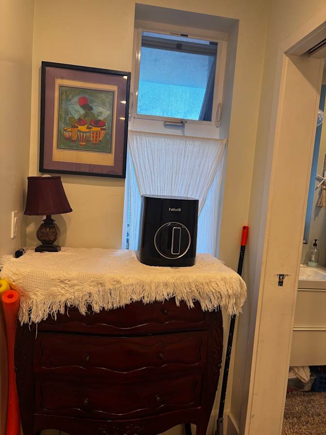 Nia's room