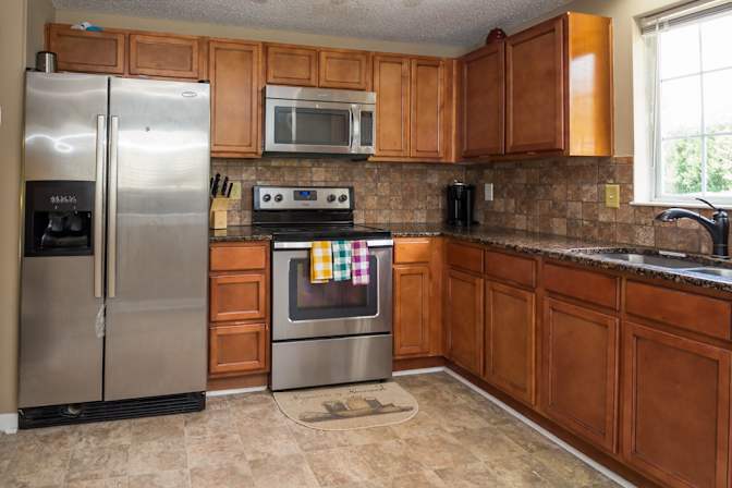 lifedoorrentals's room