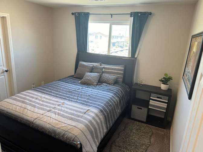 Jermaine's room