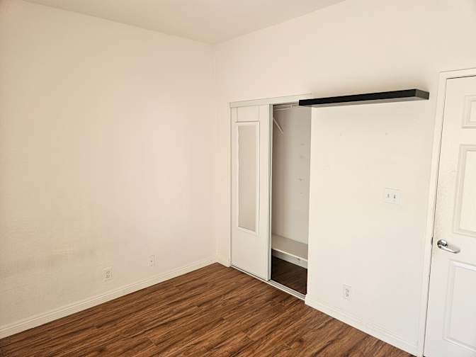 Eric Broberg's room