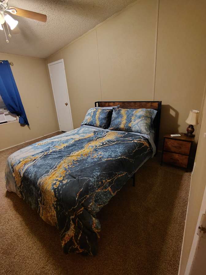 Antoinette's room