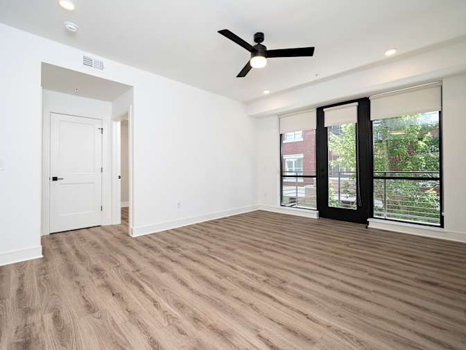 Alcove Rooms's room