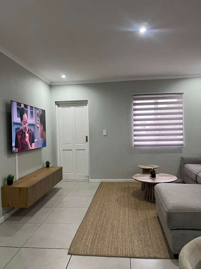 Tee's room