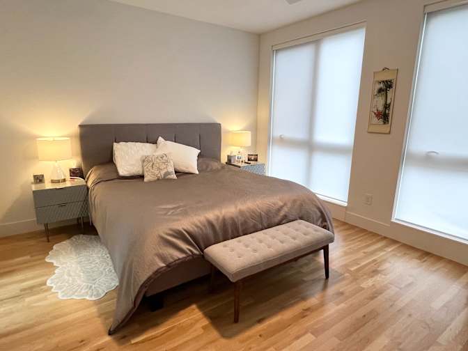 Alcove Rooms's room