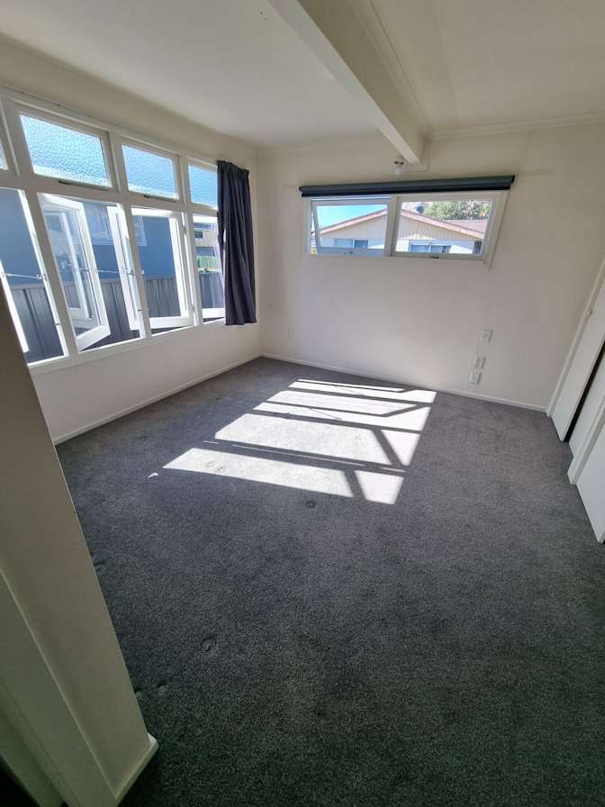 Karen's room