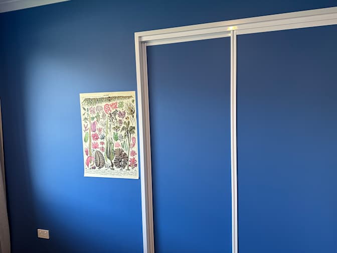 Lavender Rose Retreat's room