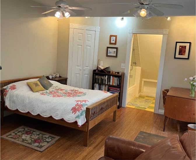 Victoria's room