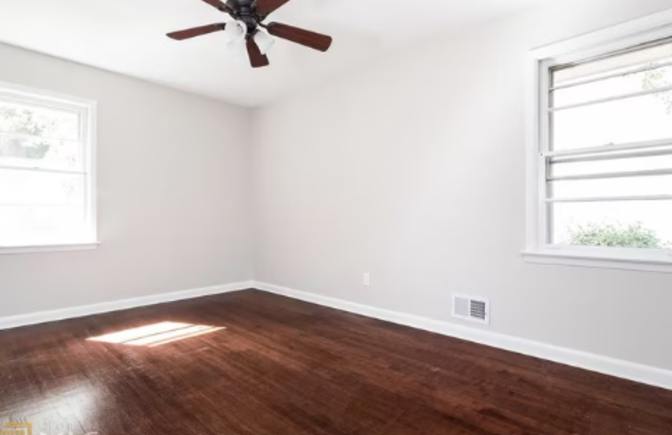 leslie wintsch's room