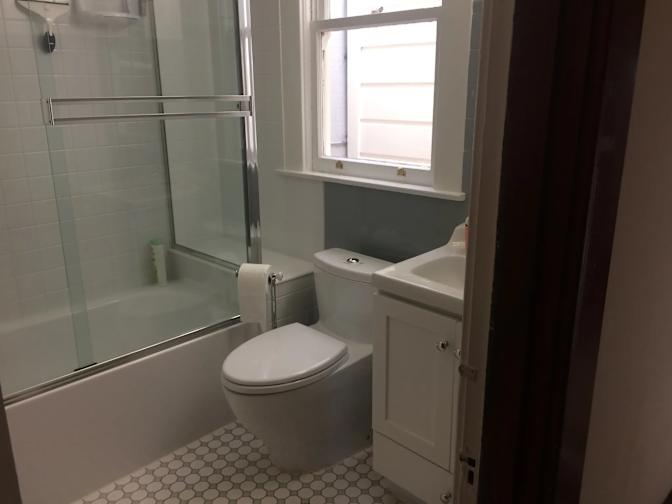 Room for Rent's room