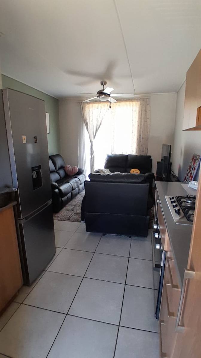 Athenkosi's room