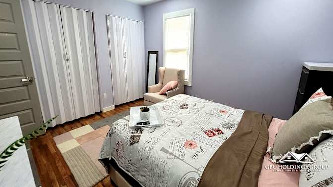 GBU Holdings Group's room