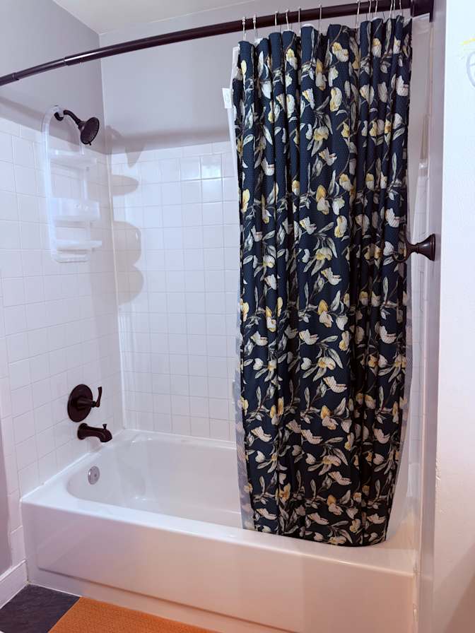 Daphine's room