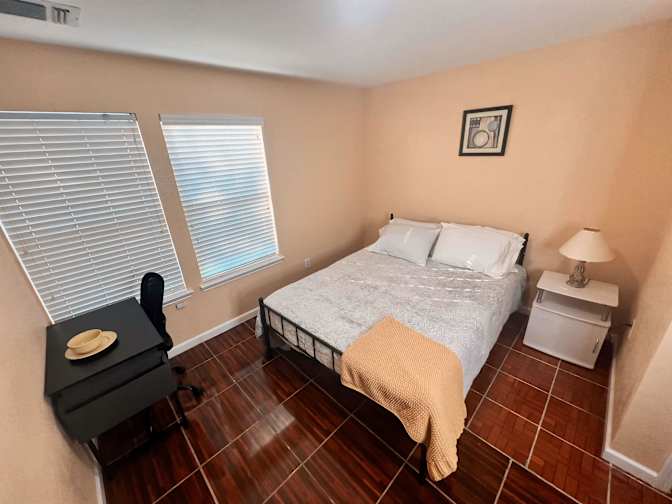PadSplit's room