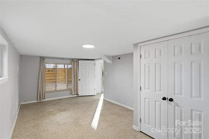 Alcove Rooms's room