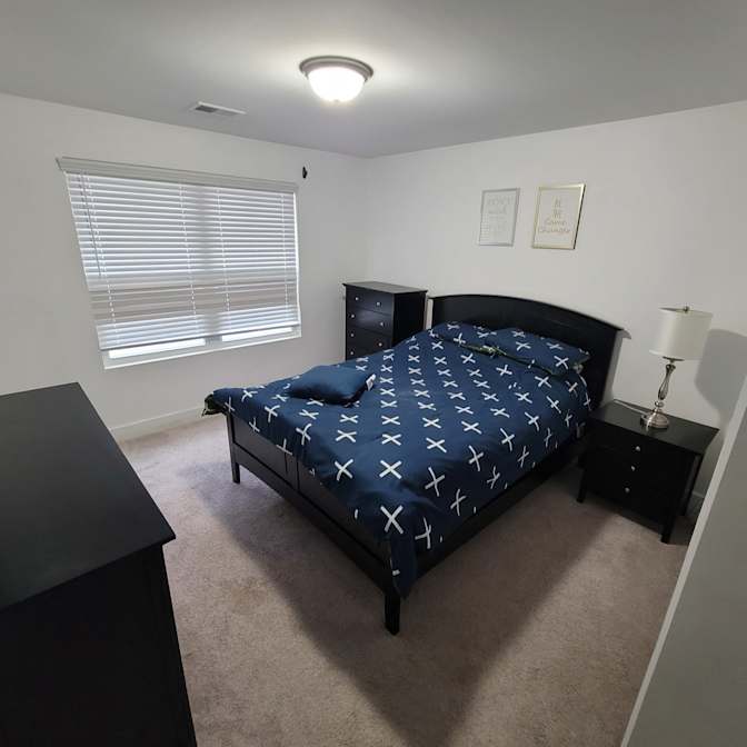 Ken's room