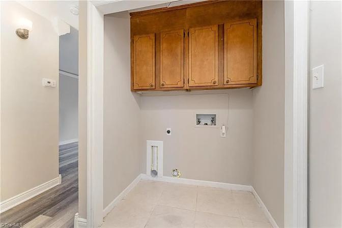 Alcove Rooms's room